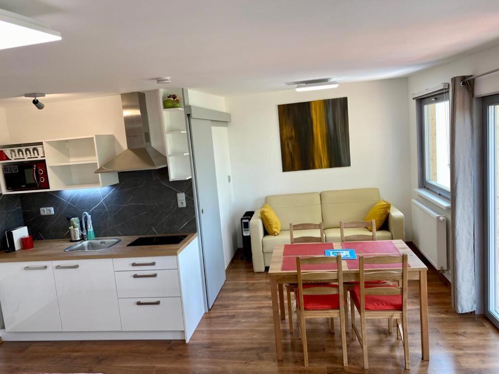 Zdiby Apartman - E - Vyhlidka Nad Rekou מראה חיצוני תמונה